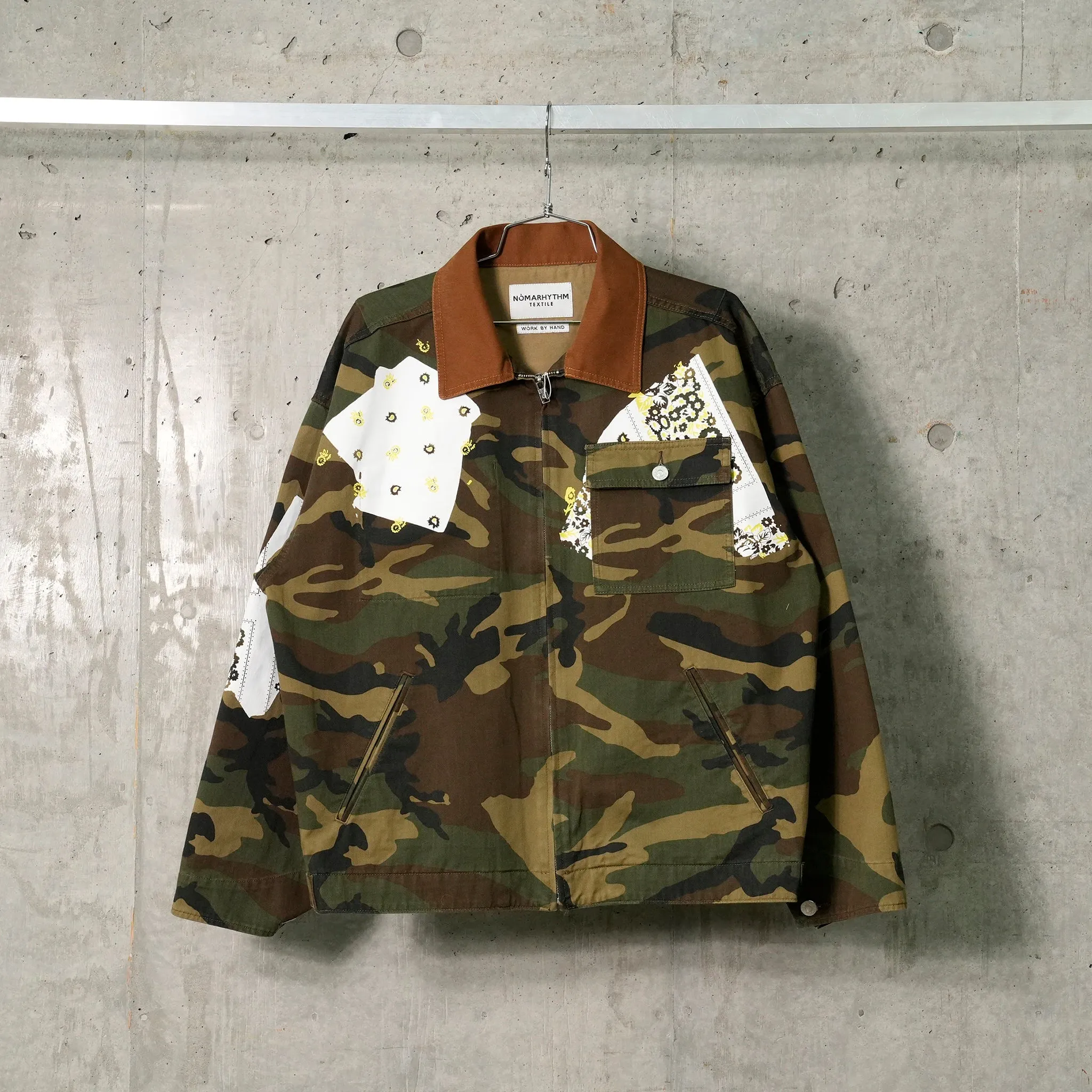 SIGN PRINT WORK JACKET / CAMO
