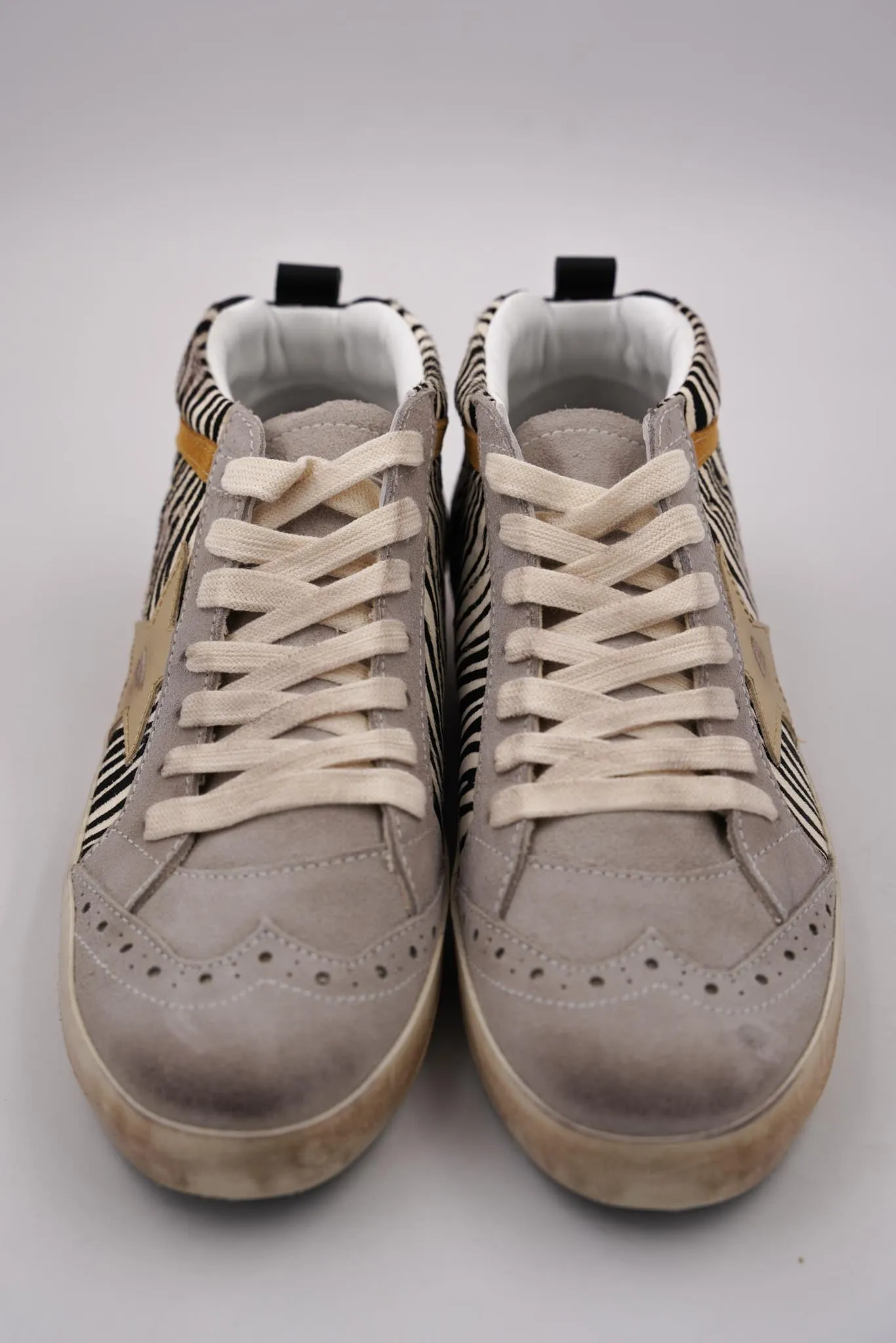 Zebra Mid Star Sneakers